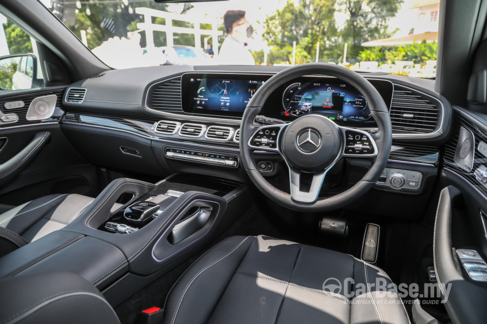 Mercedes-Benz Maybach GLS X167 (2022) Interior