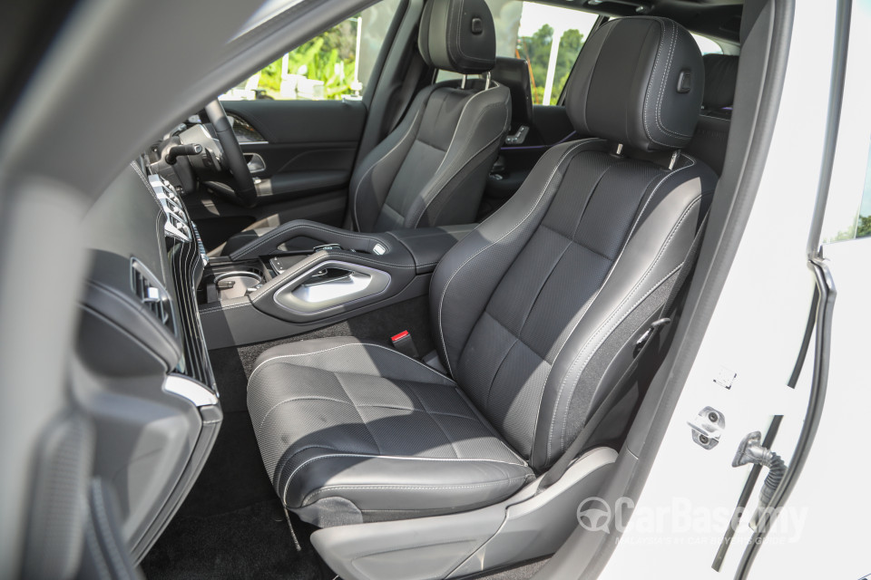 Mercedes-Benz Maybach GLS X167 (2022) Interior