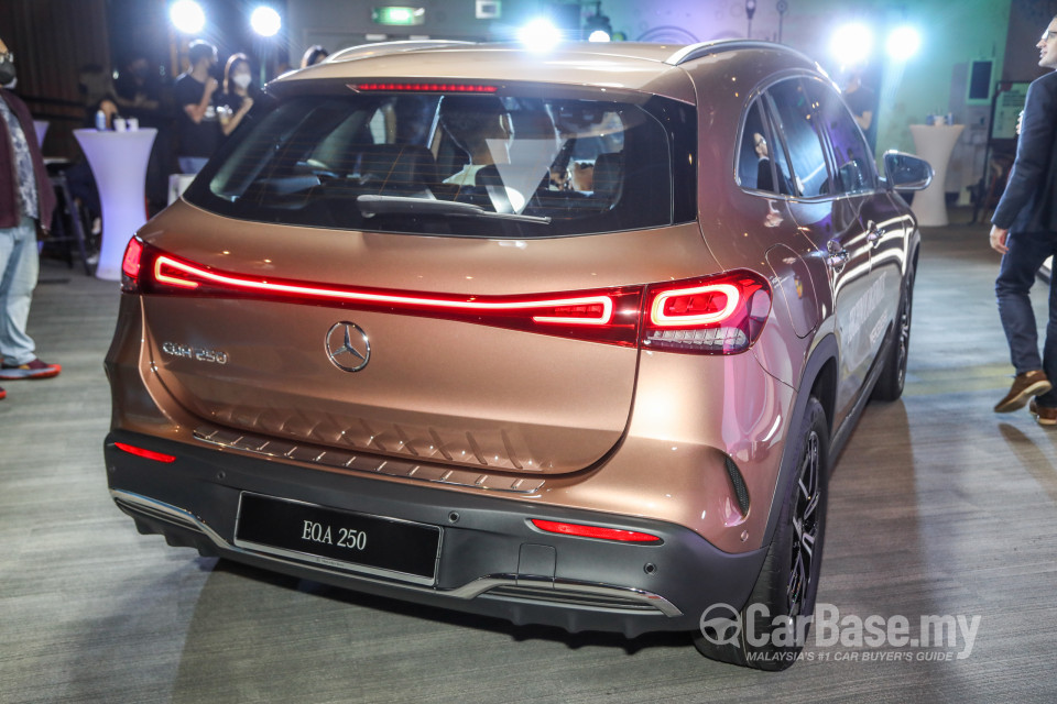 Mercedes-Benz EQA H243 (2022) Exterior