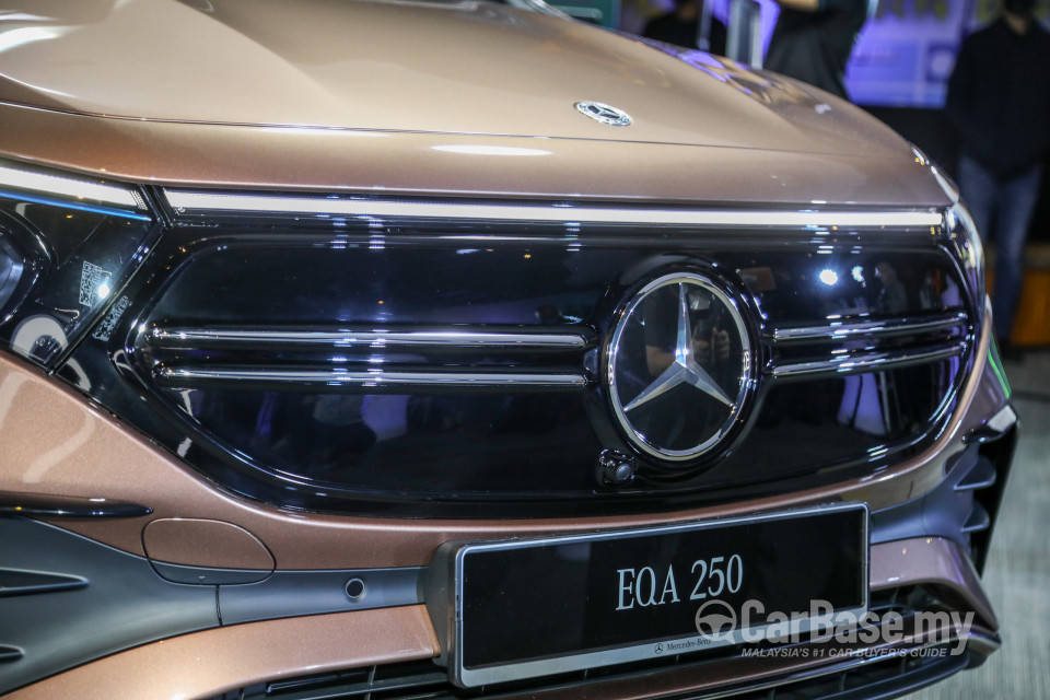 Mercedes-Benz EQA H243 (2022) Exterior