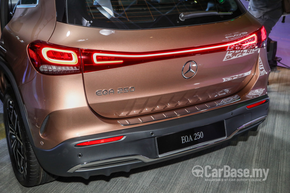Mercedes-Benz EQA H243 (2022) Exterior