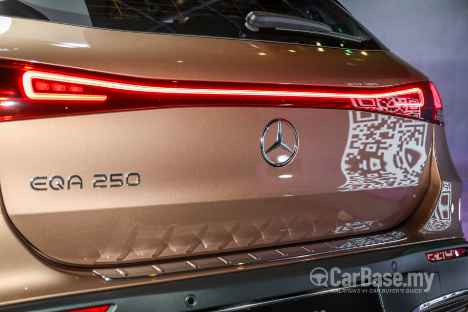 Mercedes-Benz EQA H243 (2022) Exterior