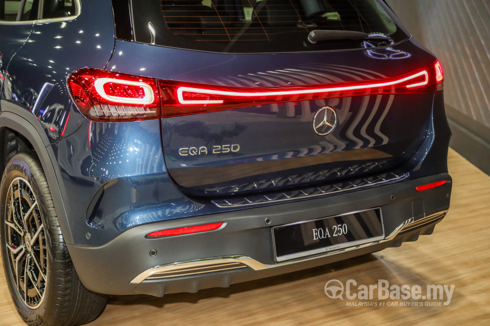 Mercedes-Benz EQA H243 (2022) Exterior