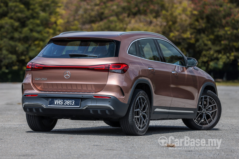 Mercedes-Benz EQA H243 (2022) Exterior