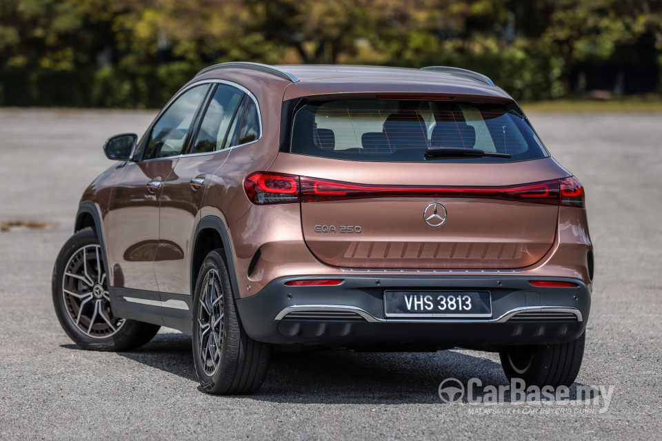 Mercedes-Benz EQA H243 (2022) Exterior