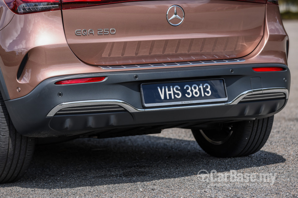 Mercedes-Benz EQA H243 (2022) Exterior