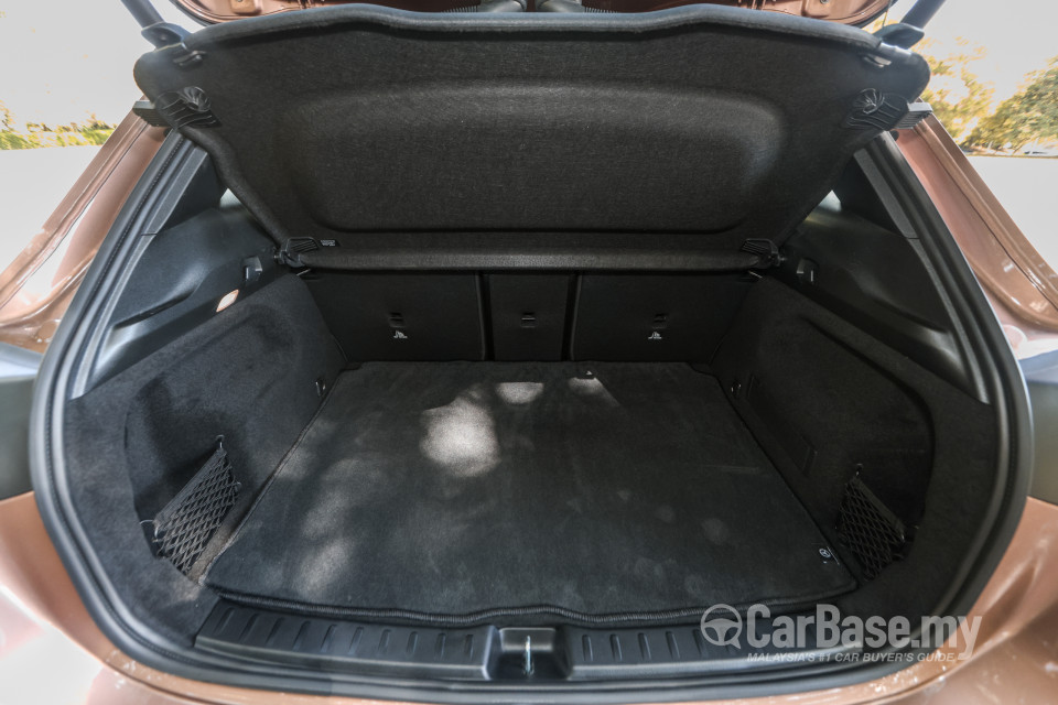 Mercedes-Benz EQA H243 (2022) Interior