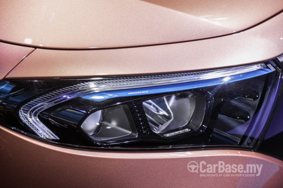 Mercedes-Benz EQB X243 (2022) Exterior
