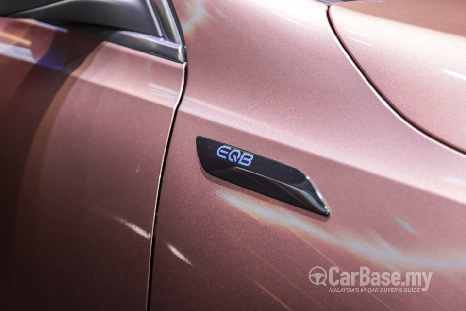 Mercedes-Benz EQB X243 (2022) Exterior