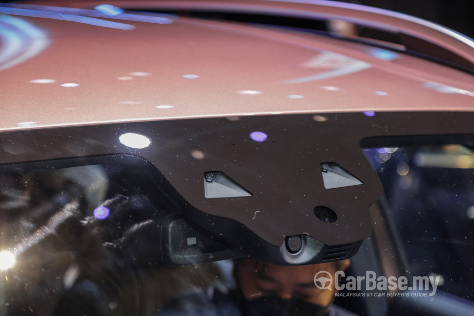 Mercedes-Benz EQB X243 (2022) Exterior