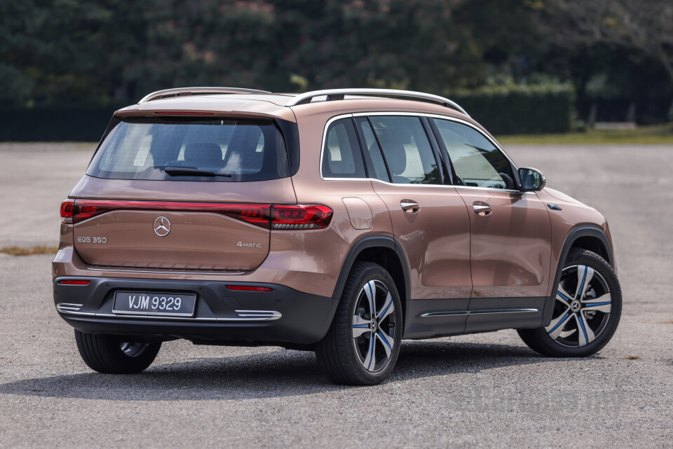 Mercedes-Benz EQB X243 (2022) Exterior