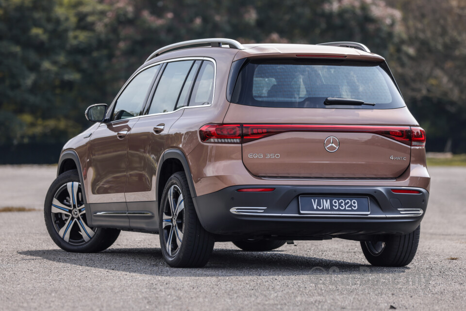 Mercedes-Benz EQB X243 (2022) Exterior