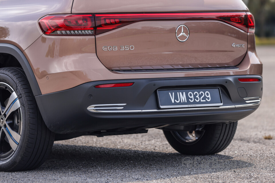 Mercedes-Benz EQB X243 (2022) Exterior