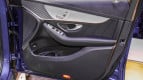 Mercedes-Benz EQC Interior photo
