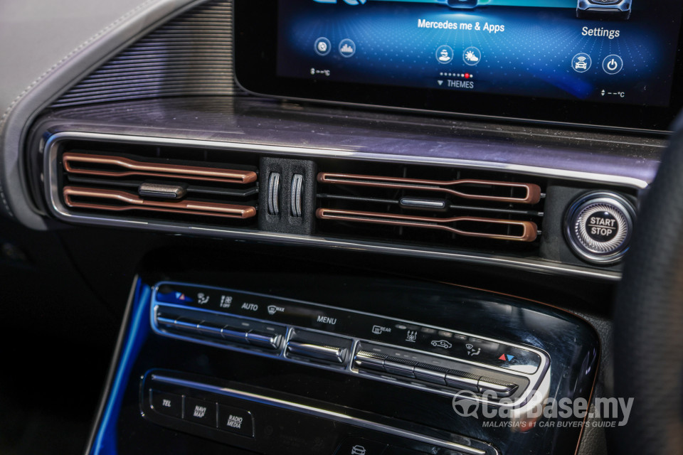 Mercedes-Benz EQC N293 (2022) Interior