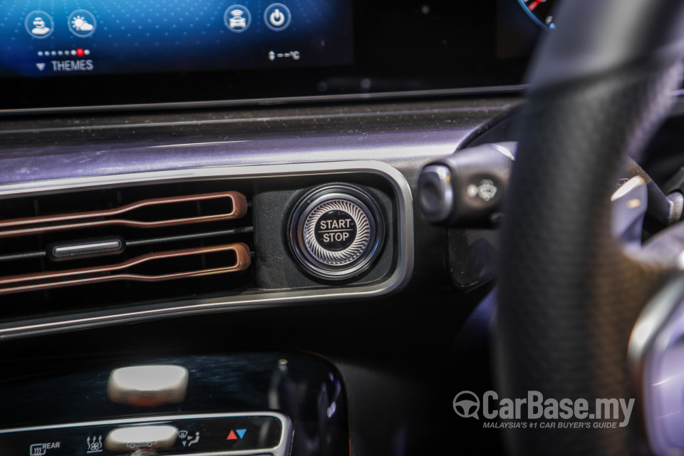 Mercedes-Benz EQC N293 (2022) Interior