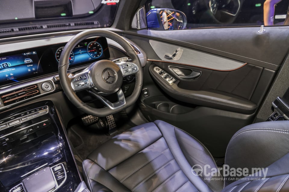Mercedes-Benz EQC N293 (2022) Interior