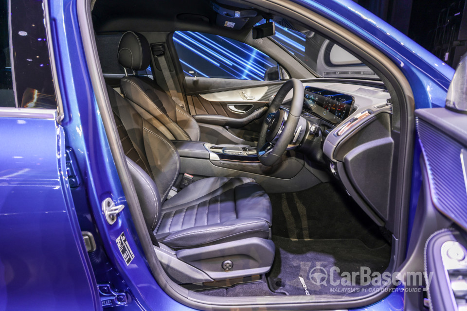 Mercedes-Benz EQC N293 (2022) Interior