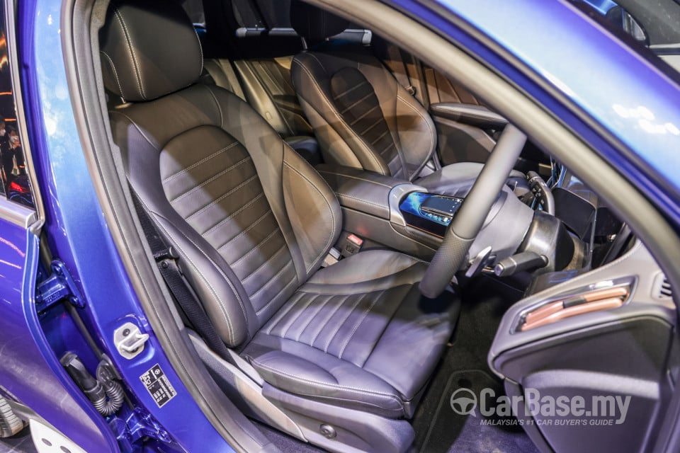 Mercedes-Benz EQC N293 (2022) Interior