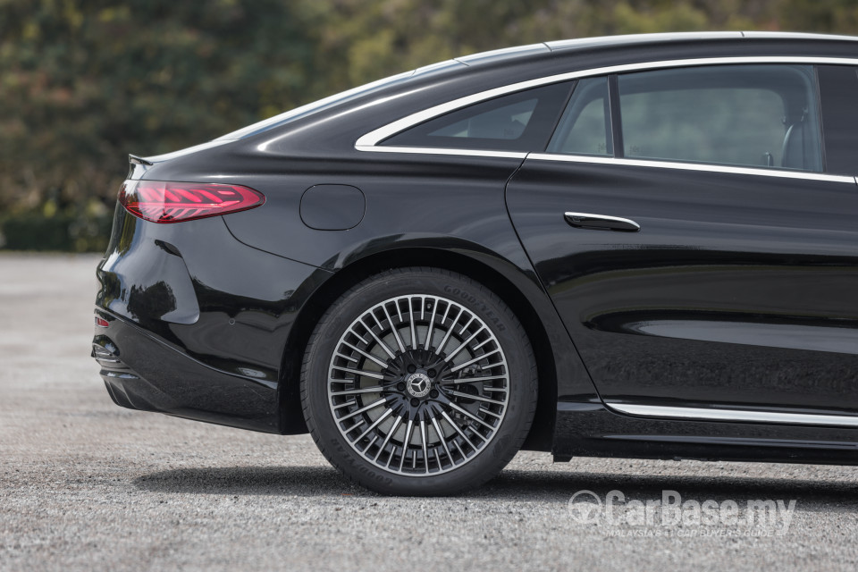Mercedes-Benz EQS V297 (2022) Exterior