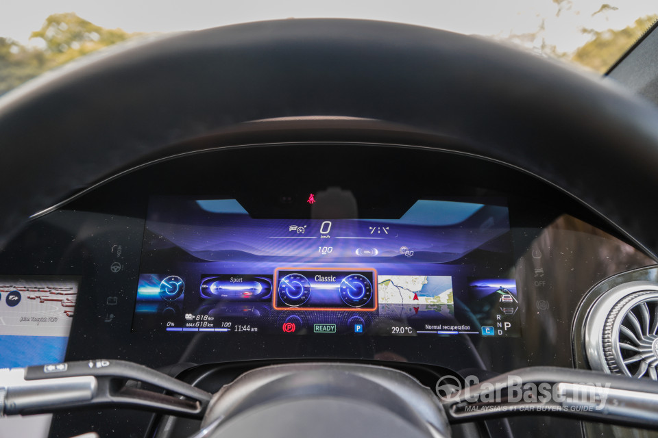 Mercedes-Benz EQS V297 (2022) Interior