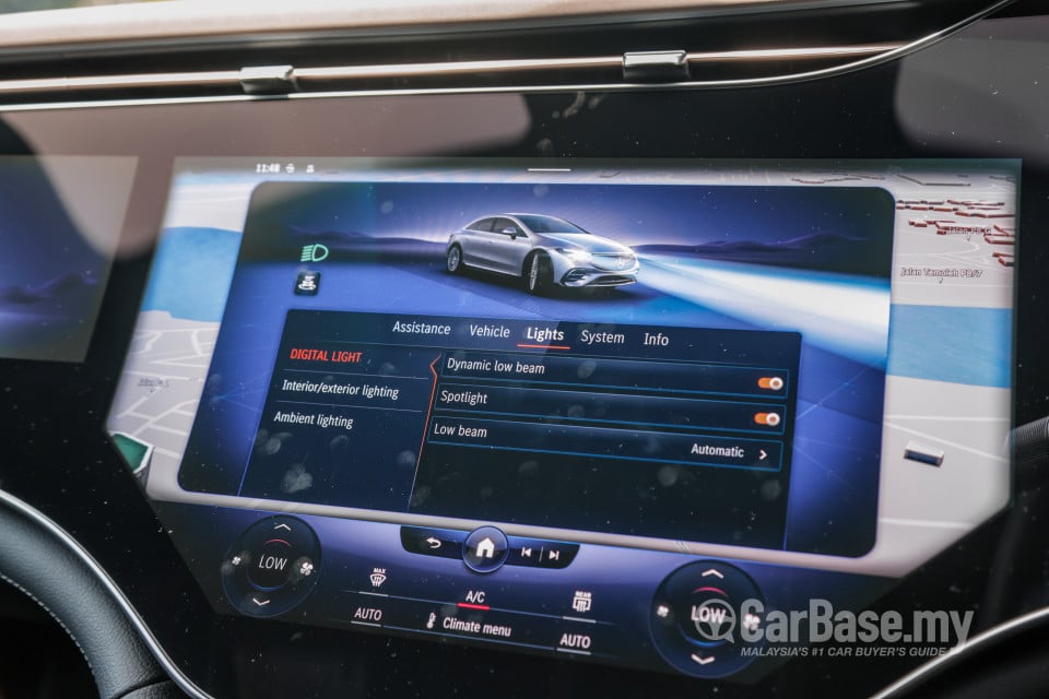 Mercedes-Benz EQS V297 (2022) Interior