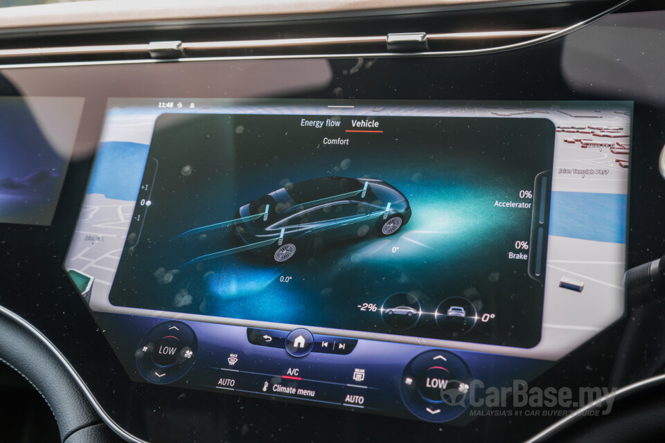 Mercedes-Benz EQS V297 (2022) Interior