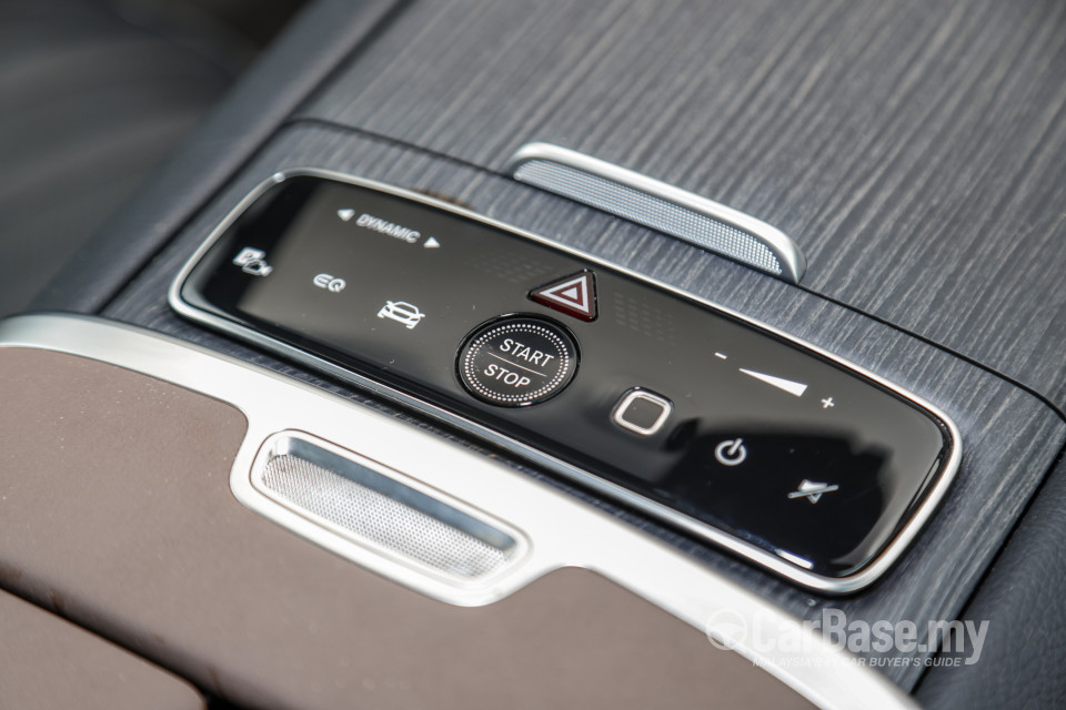 Mercedes-Benz EQS V297 (2022) Interior