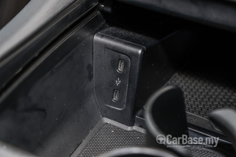 Mercedes-Benz EQS V297 (2022) Interior