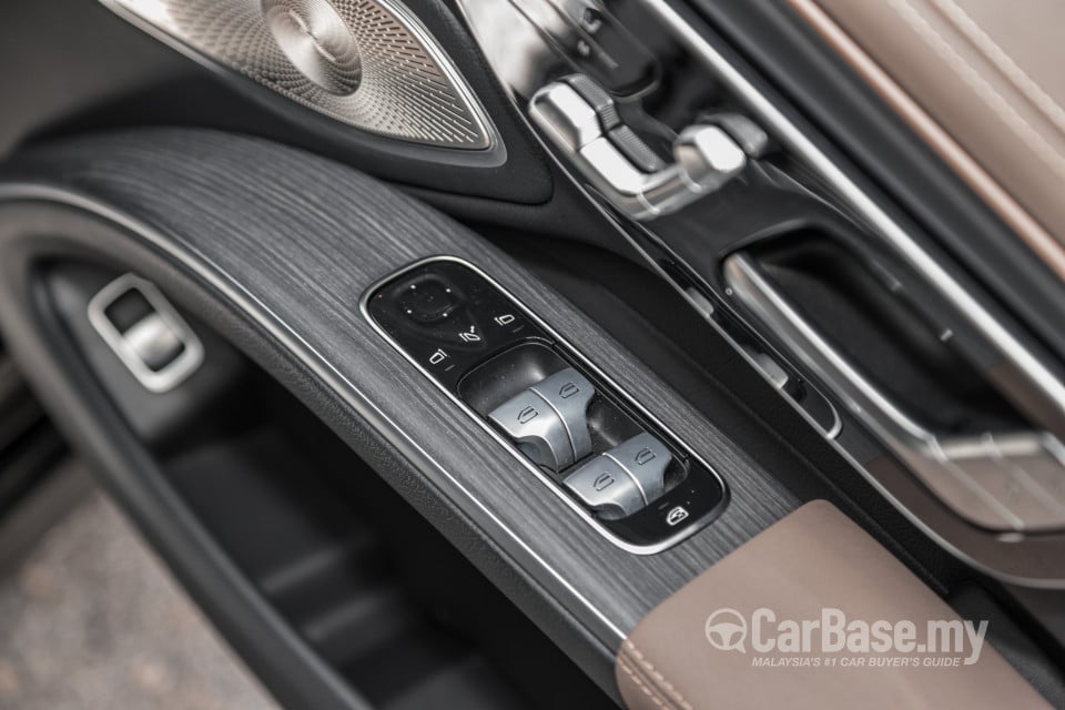 Mercedes-Benz EQS V297 (2022) Interior