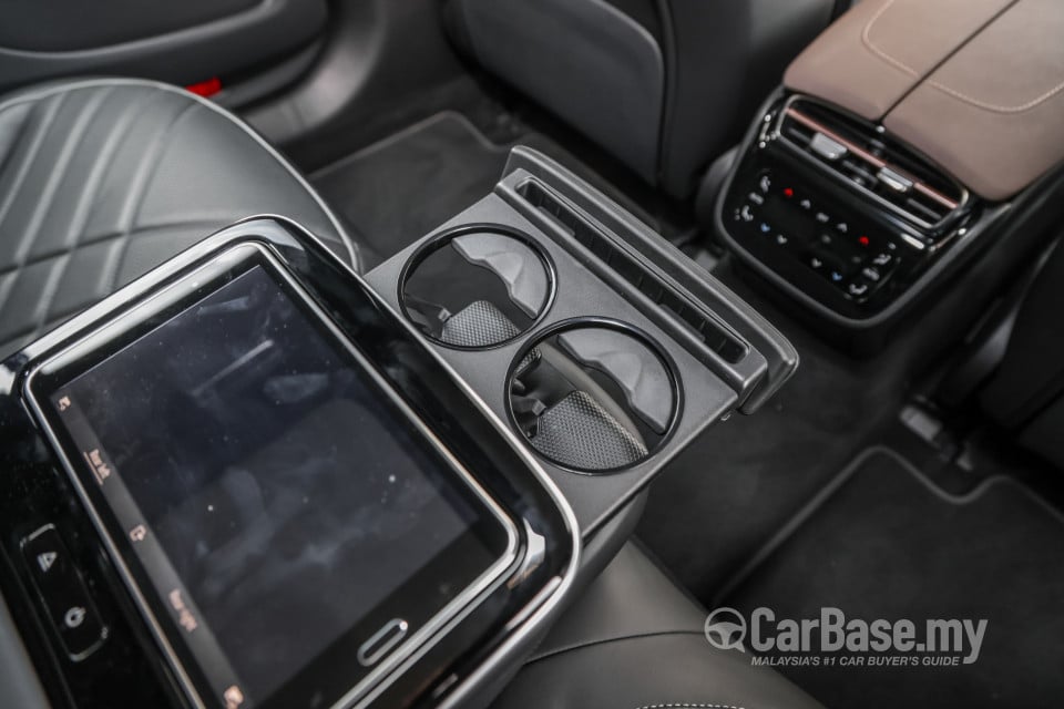 Mercedes-Benz EQS V297 (2022) Interior