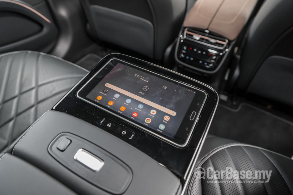 Mercedes-Benz EQS V297 (2022) Interior