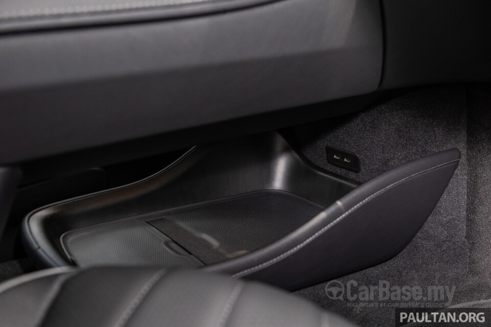 Mercedes-Benz EQS V297 (2022) Interior