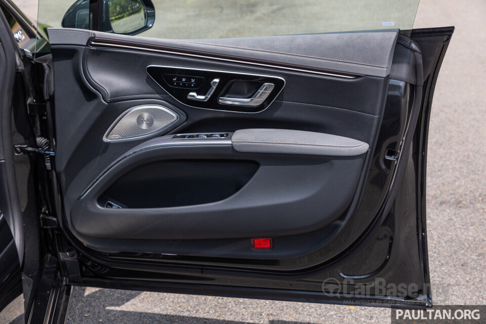 Mercedes-Benz EQS V297 (2022) Interior
