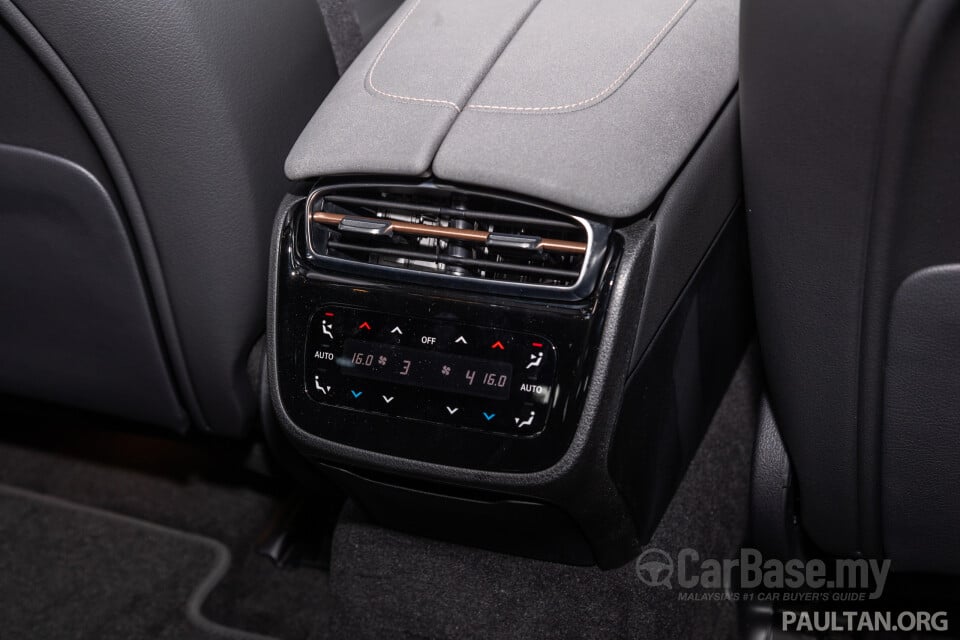 Mercedes-Benz EQS V297 (2022) Interior