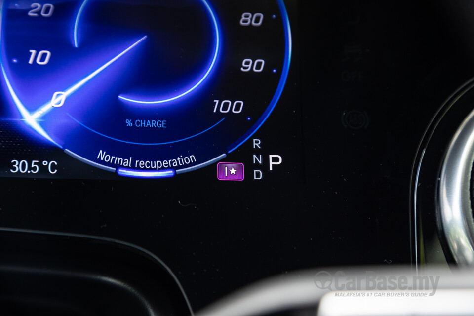 Mercedes-Benz EQS V297 (2022) Interior