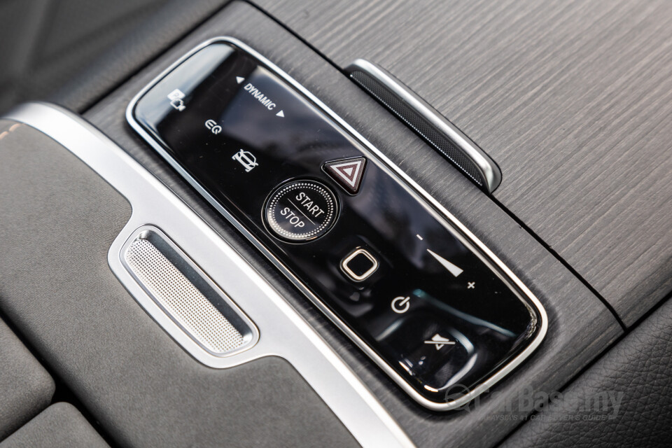 Mercedes-Benz EQS V297 (2022) Interior