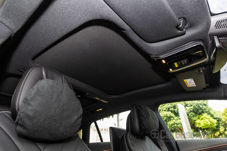 Mercedes-Benz EQS V297 (2022) Interior