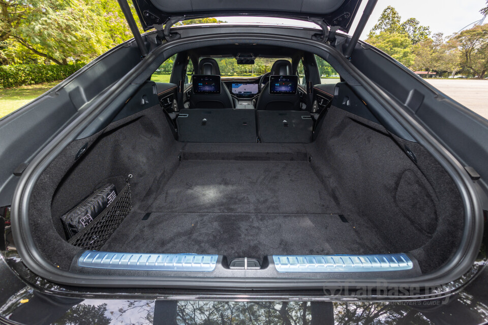 Mercedes-Benz EQS V297 (2022) Interior