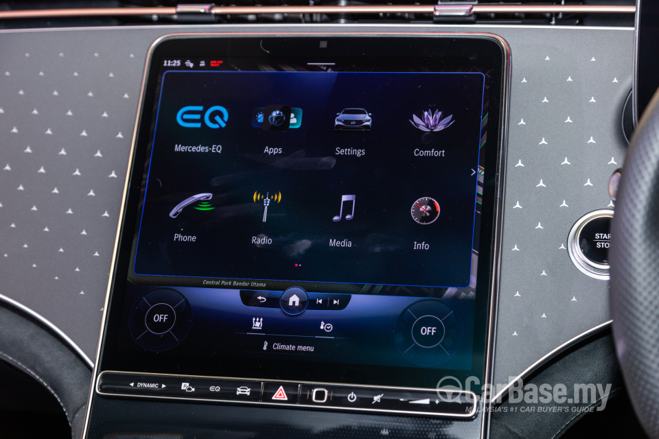 Mercedes-Benz EQE V295 (2022) Interior