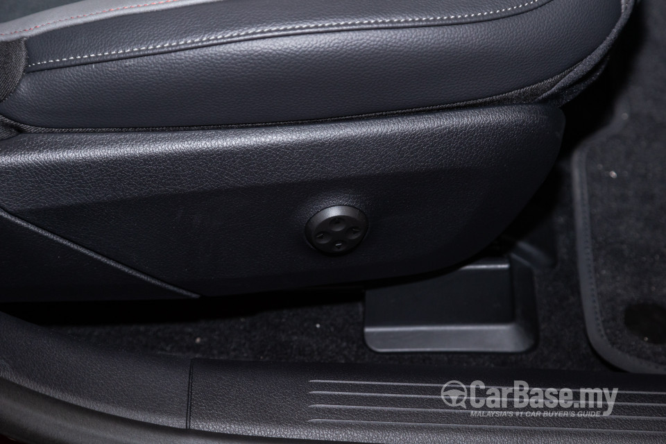 Mercedes-Benz EQE V295 (2022) Interior