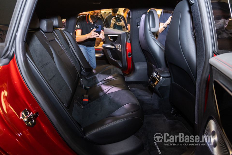 Mercedes-Benz EQE V295 (2022) Interior