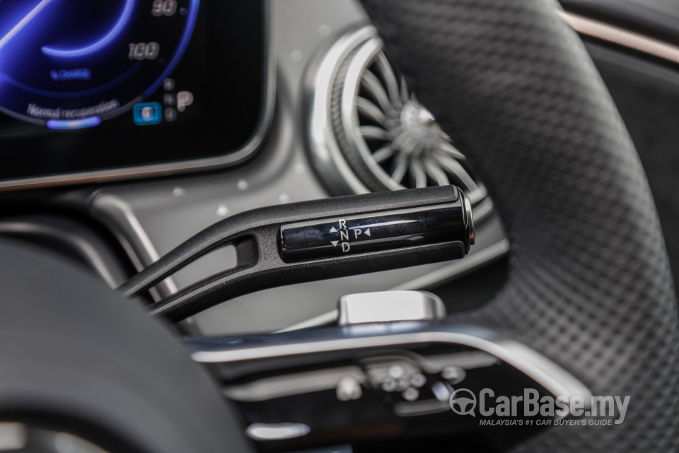 Mercedes-Benz EQE V295 (2022) Interior