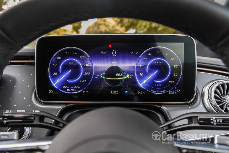 Mercedes-Benz EQE V295 (2022) Interior