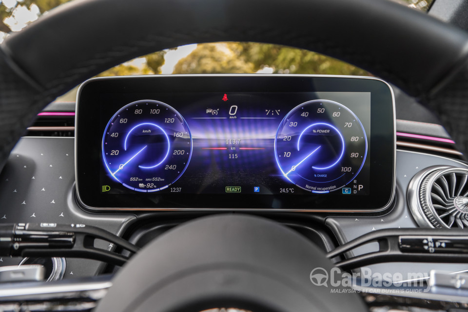 Mercedes-Benz EQE V295 (2022) Interior