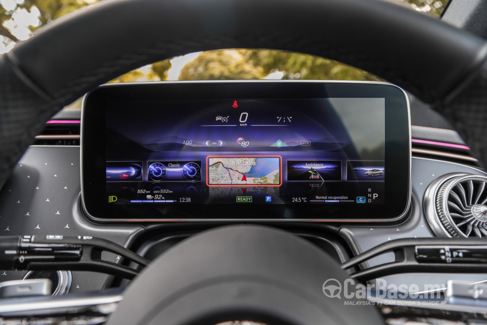 Mercedes-Benz EQE V295 (2022) Interior
