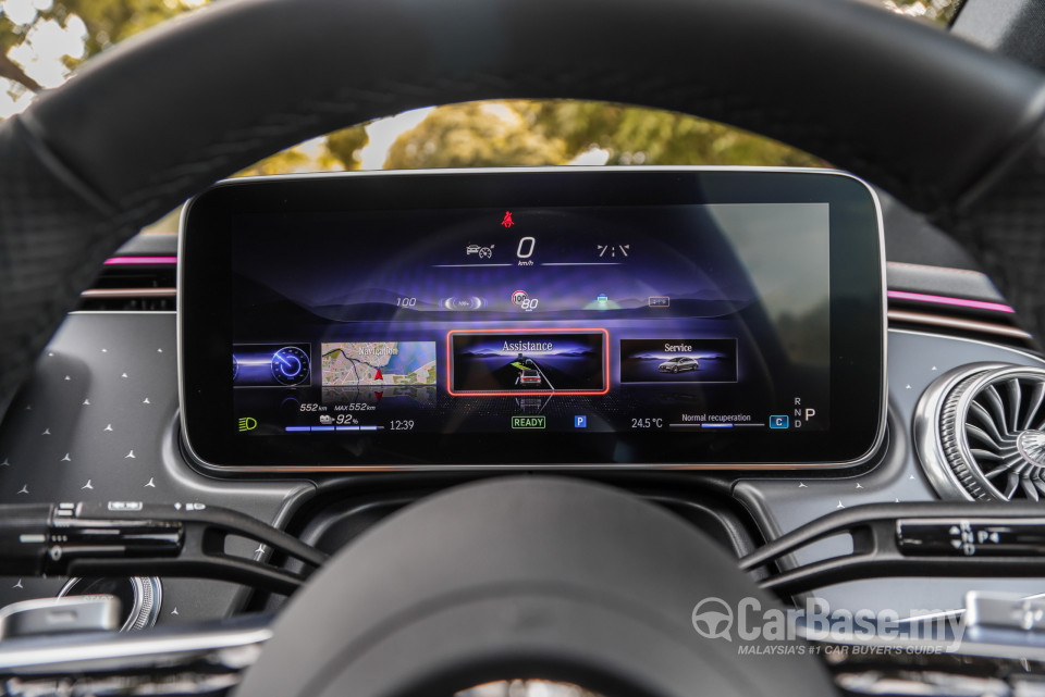 Mercedes-Benz EQE V295 (2022) Interior