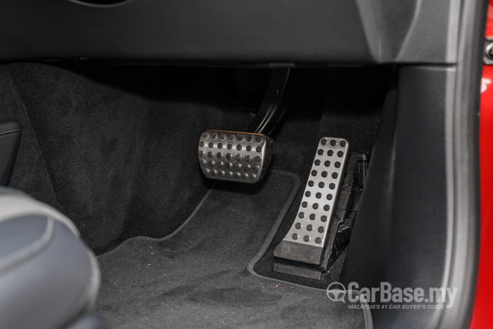 Mercedes-Benz EQE V295 (2022) Interior