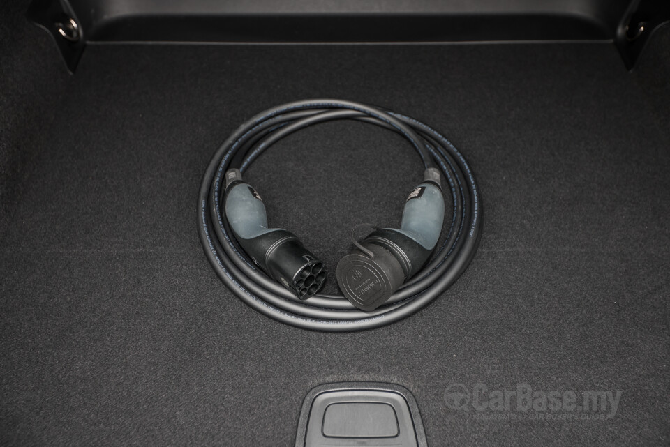Mercedes-Benz EQE V295 (2022) Interior