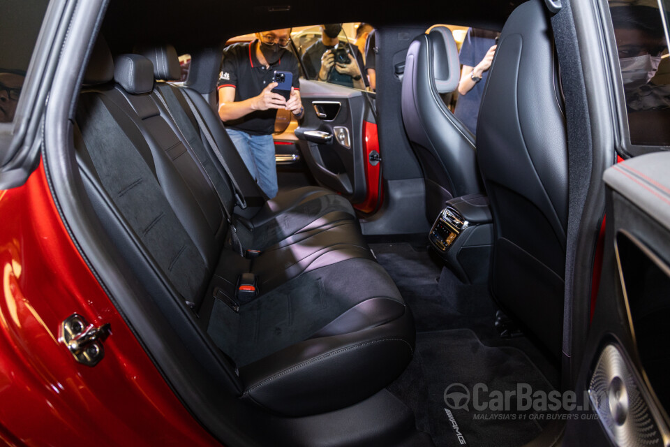 Mercedes-Benz EQE V295 (2022) Interior